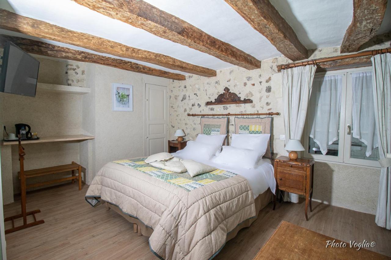 Logis Auberge Le Colombien - Hotel Et Restaurant Вилландри Экстерьер фото