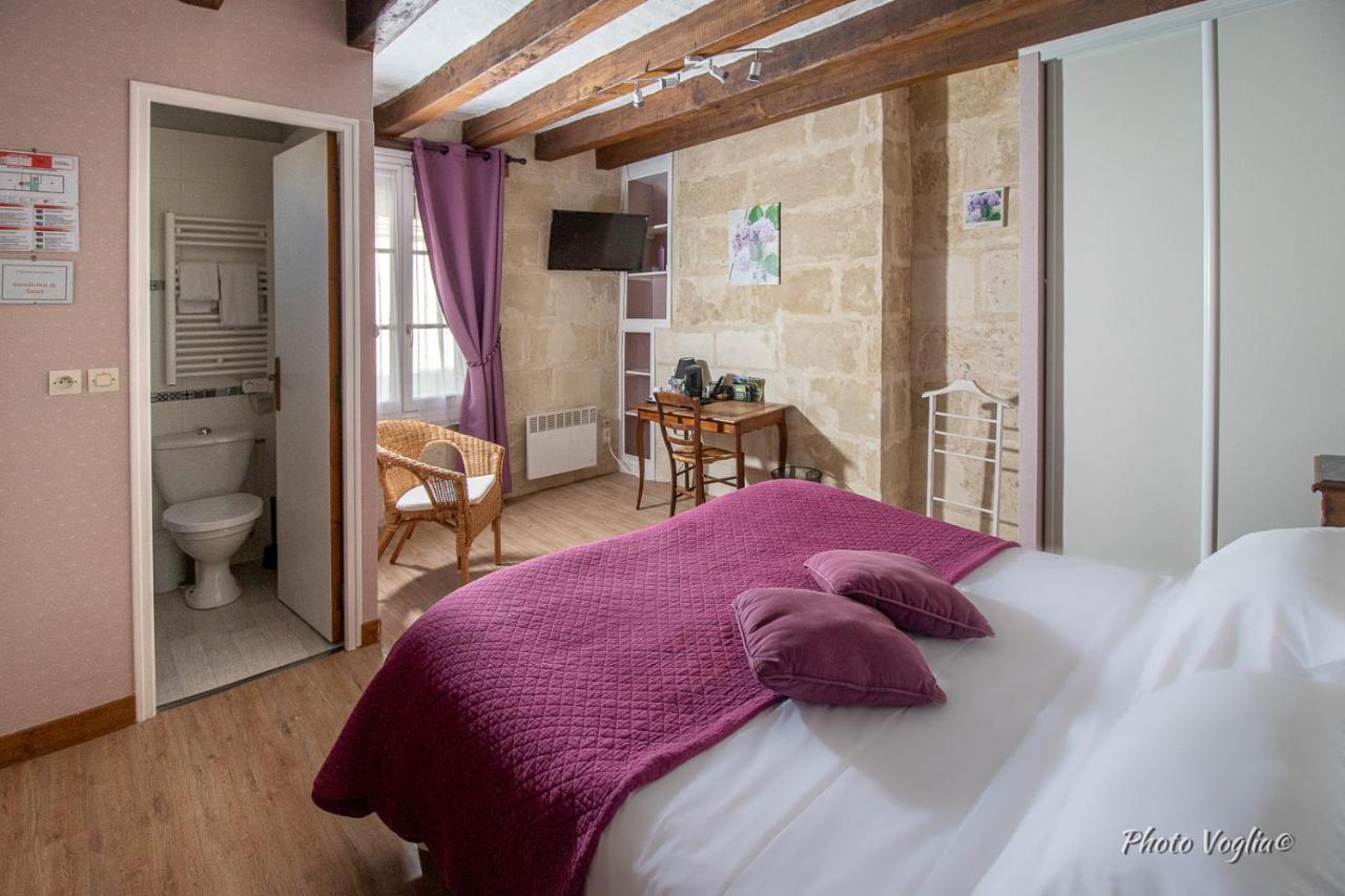 Logis Auberge Le Colombien - Hotel Et Restaurant Вилландри Экстерьер фото